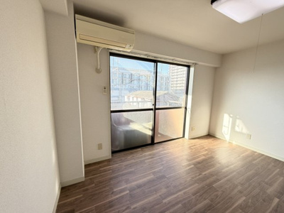 【洋室】 | ロイヤル寿マンション