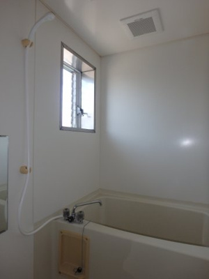 【浴室】 | ビバリーガーデン大島Ｂ | 大島　ビバリーガーデン大島Ａ　2ＤＫ　風呂