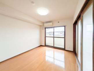 【居間・リビング】 | ファミーユ旭台