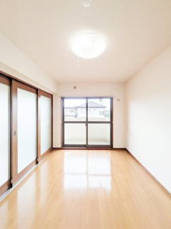 【居間・リビング】 | ファミーユ旭台