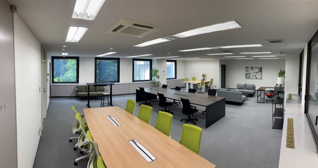 NGA紀尾井町ビルの内装|レイアウトの参考にオフィスステージング実施中！※引き渡しにオフィス家具は含まれません※