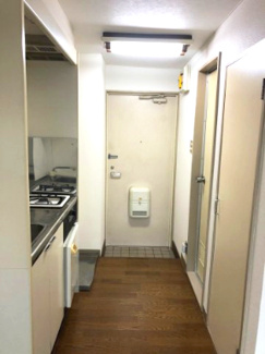 【玄関】 | ロマーヌ石岡第2 | 毎日通る玄関はこちらです