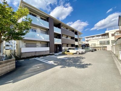 【駐車場】 | シャーメゾン砂山南