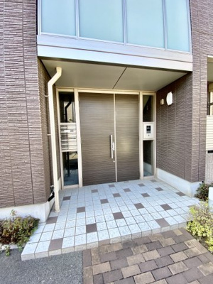 【エントランス】 | シャーメゾン砂山南