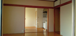 ゆったり過ごせるリビングです