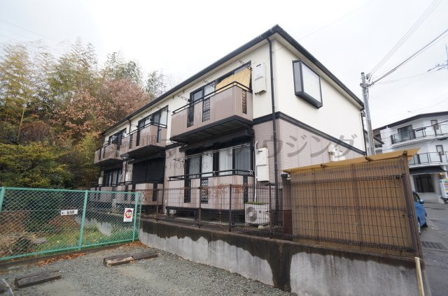 CREA中筋山手Bの外観