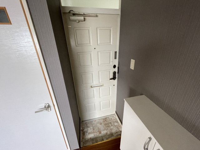 フルハウスNO6の玄関