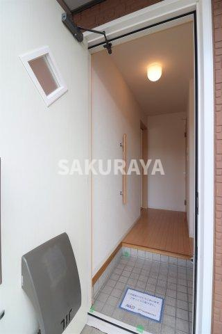 レフィナードの玄関|2019年撮影。現況と異なる場合がございます。