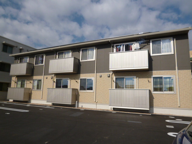 倉敷市老松町５丁目のアパートの外観