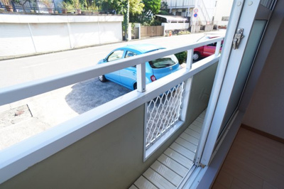 【バルコニー】 | ビレジ藤が岡