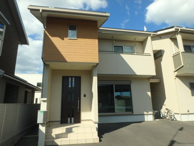 平田戸建の外観|平田　平田戸建住宅(西棟)　3SLDK　外観