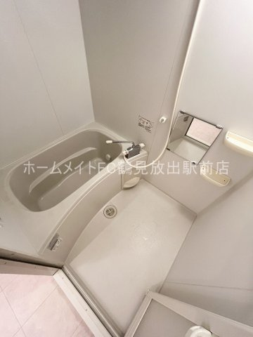 メゾン・ド・ソレイユの浴室