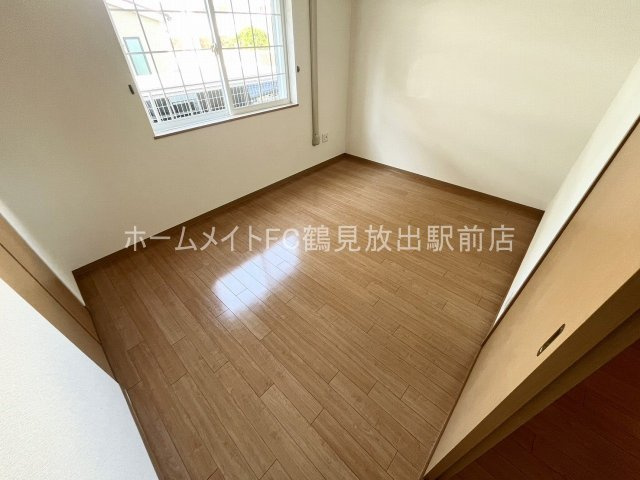 メゾン・ド・ソレイユの洋室