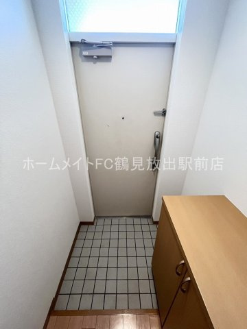 メゾン・ド・ソレイユの玄関