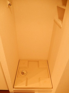 【内装】 | レジディア市谷薬王寺 | 室内洗濯機置場