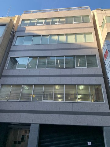 LC岩本町ビルの外観