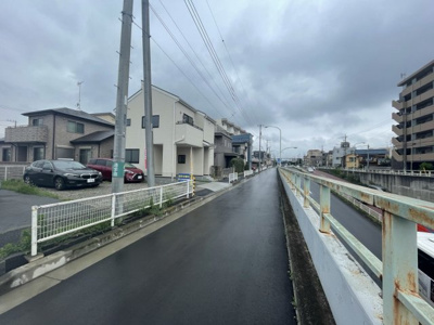 【前面道路含む現地写真】 | 府中市本宿町1丁目新築戸建て | 前面道路含む現地写真です