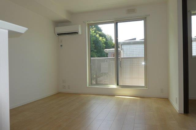 ソレイユみそらⅣの居間・リビング