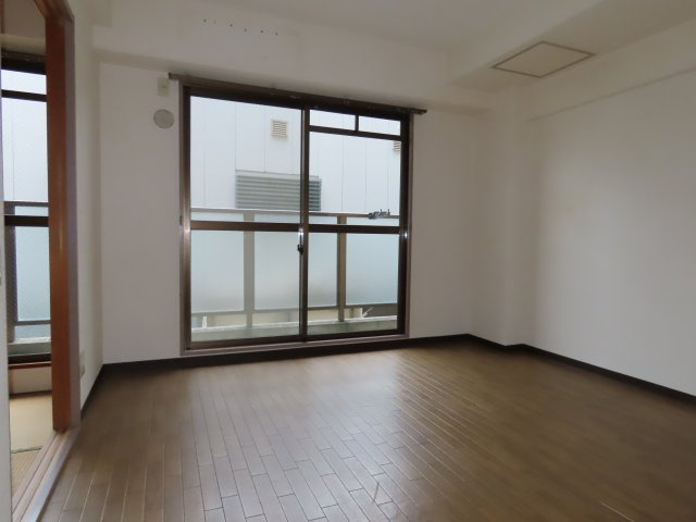 第3北浦ハイツの洋室