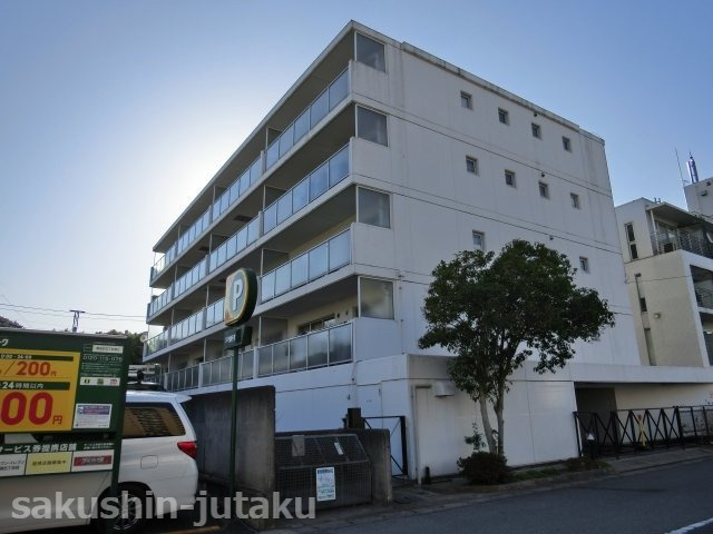 セントエルモ幕張の外観