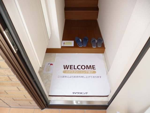 フローラルコート不動ヶ岡の玄関|玄関