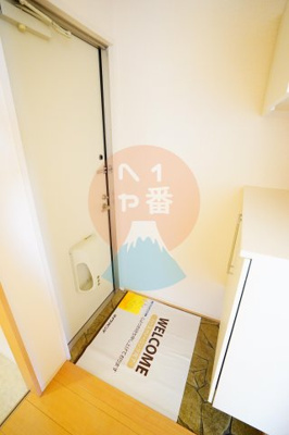 【玄関】 | メゾンパークス | 玄関です。