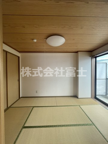 タクロウB棟の和室