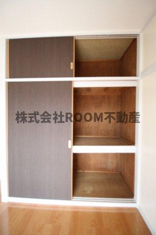 野﨑マンションの収納|収納のためのスペースです