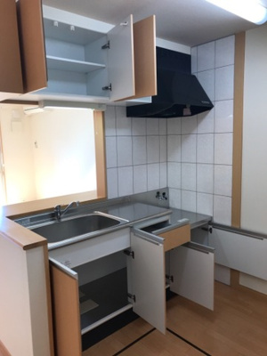 【設備】 | ワースファミリア | キッチン収納