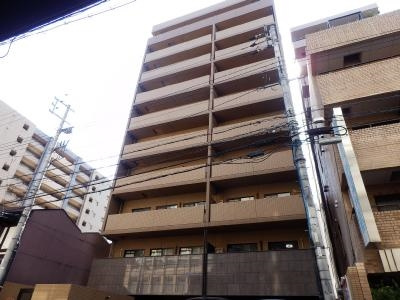 リバティ四条烏丸の外観