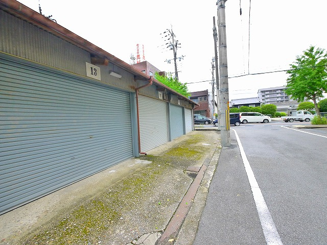 木堂貸倉庫の外観|落ち着いた雰囲気の外観です