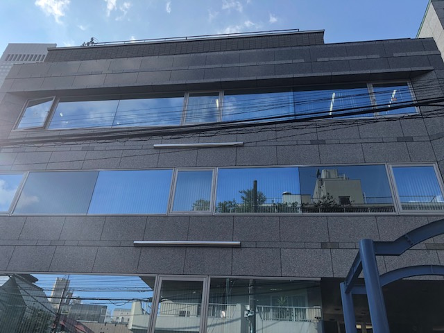 西新宿ミノシマビルの外観