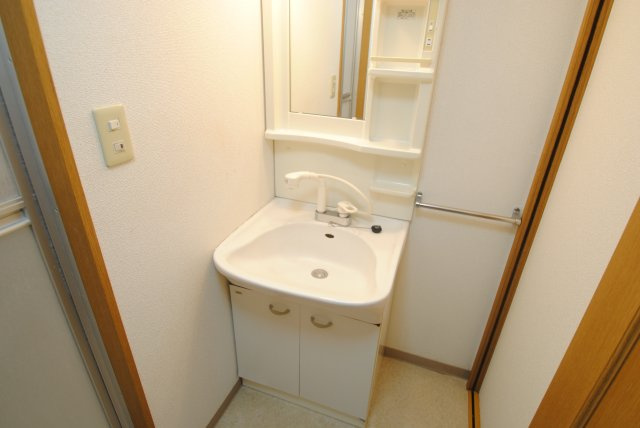 メープルコートⅠの独立洗面台