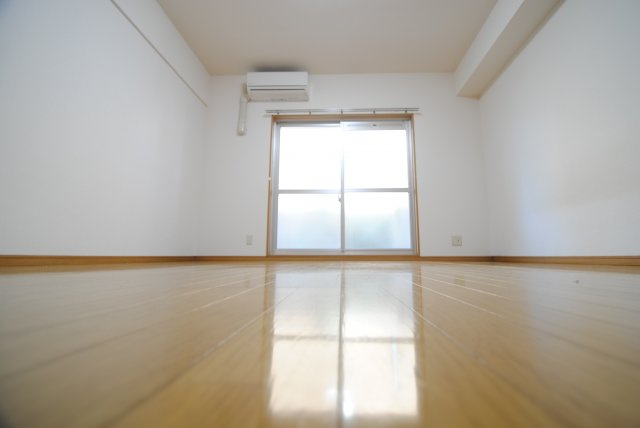 メープルコートⅠの洋室