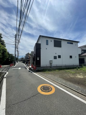 【前面道路含む現地写真】 | 八王子市大和田町5丁目新築戸建て