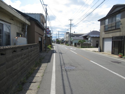 【前面道路含む現地写真】 | 能代市明治町・売地
