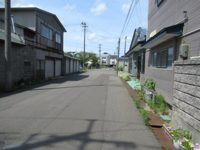 【前面道路含む現地写真】 | 能代市明治町・売地