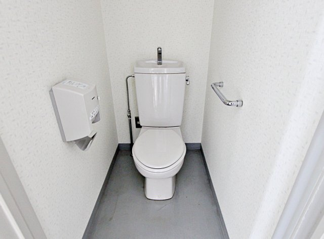 和田秋川ビルのトイレ|トイレ