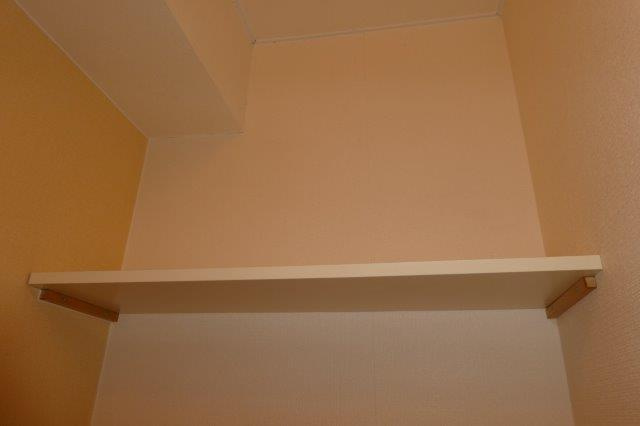 サンヴィレッジ笹沖のトイレ|トイレ棚