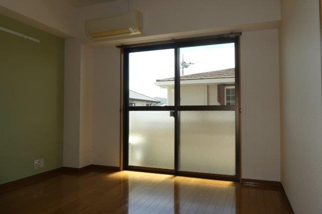 サンヴィレッジ笹沖の居間・リビング