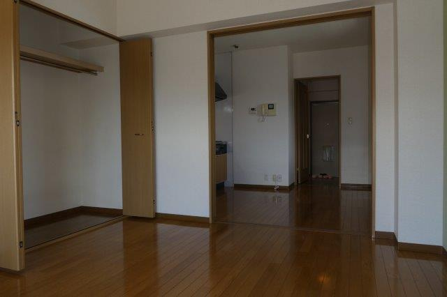 サンヴィレッジ笹沖の寝室|洋室