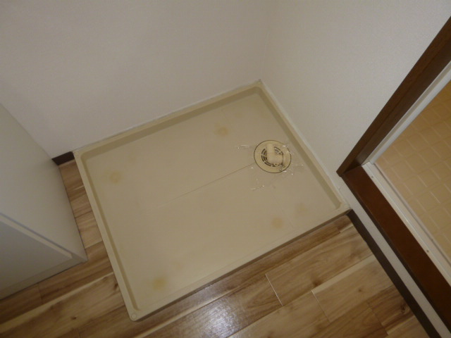 サンガーデンのその他|洗濯機置き場