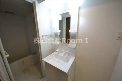 【独立洗面台】 | CIFI大阪天満 | 独立洗面台あり、毎朝おしゃれに忙しい女性の方におすすめです