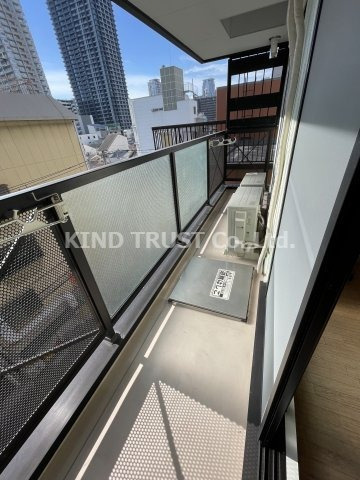 フォレスタ本庄のバルコニー|開放的で明るい空間を演出してくれるバルコニーです