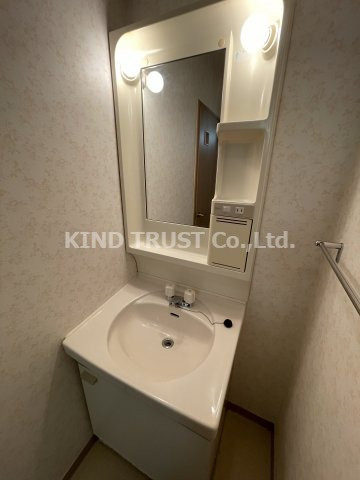 フォレスタ本庄の独立洗面台|独立洗面台あり、毎朝おしゃれに忙しい女性の方におすすめです