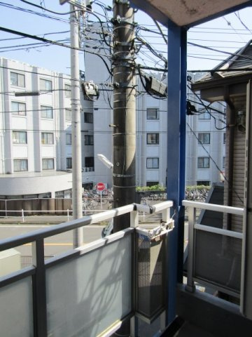 【バルコニー】