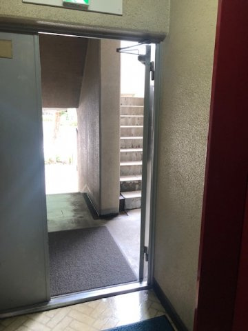 メゾン萬六のロビー