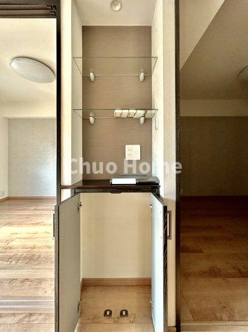 シュロス錦糸町の内装|リビング収納