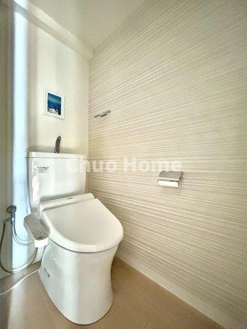 シュロス錦糸町のトイレ|【トイレ】温水洗浄便座機能付きトイレ。温水洗浄便座は清潔にお使いいただくための大切なアイテムです。