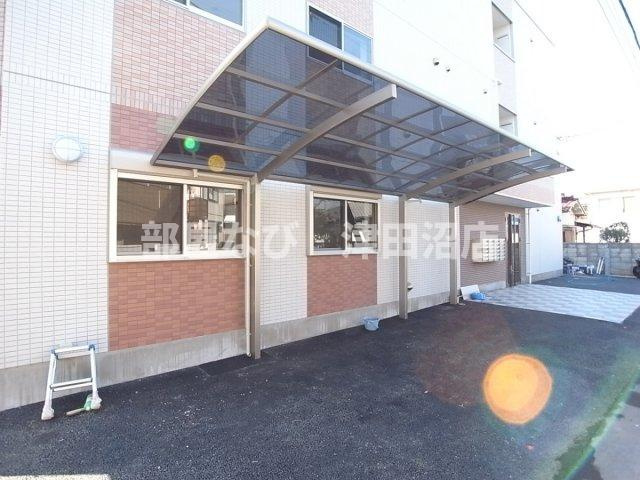 エクセレントコート津田沼のその他共用部分|屋根付き駐輪場